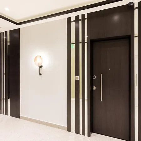 Socrates Fully Equipped Apartments With Unique Design Athens Exterior photo