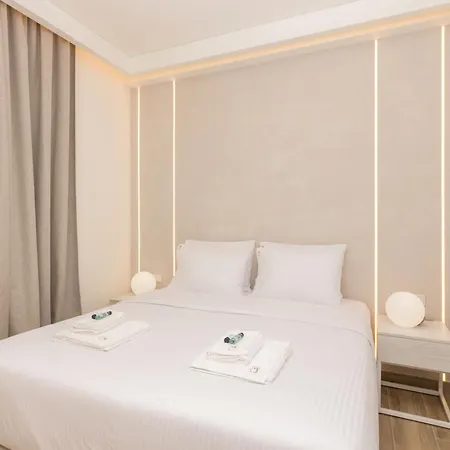 Socrates Fully Equipped Apartments With Unique Design Athens Exterior photo