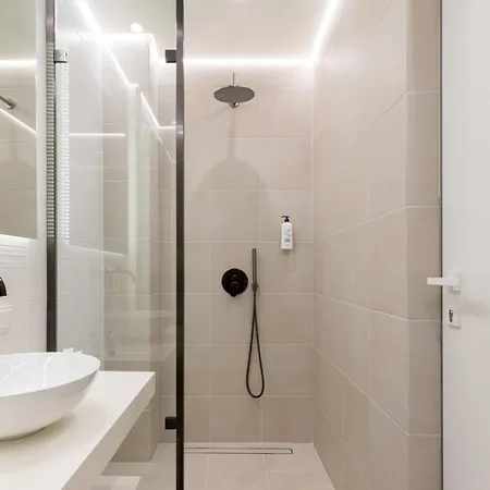 Socrates Fully Equipped Apartments With Unique Design Athens Exterior photo