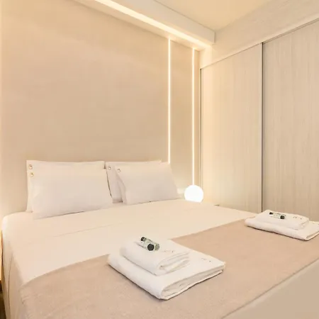 Socrates Fully Equipped Apartments With Unique Design Athens Exterior photo