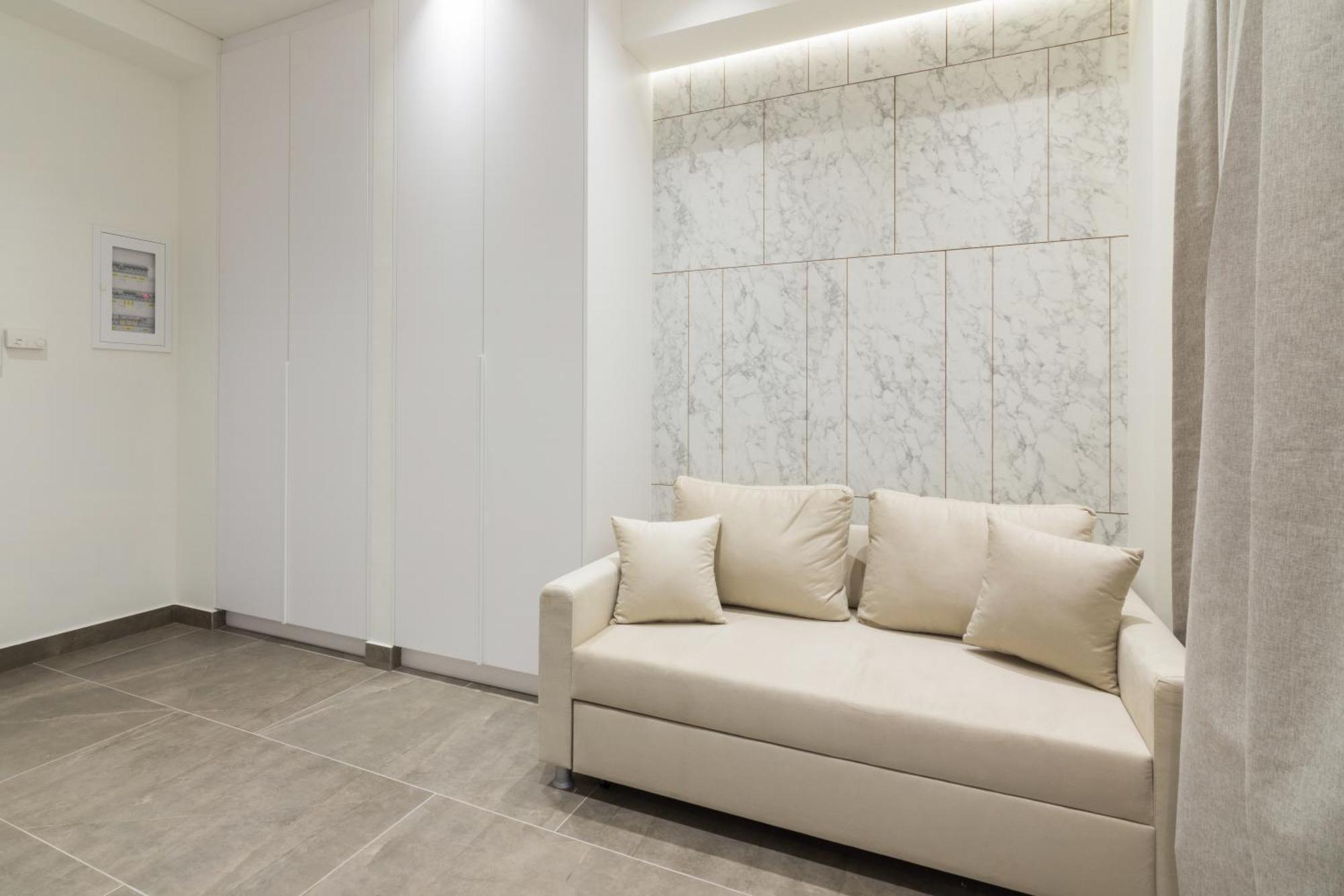 Apartment Socrates Fully Equipped With Unique Design