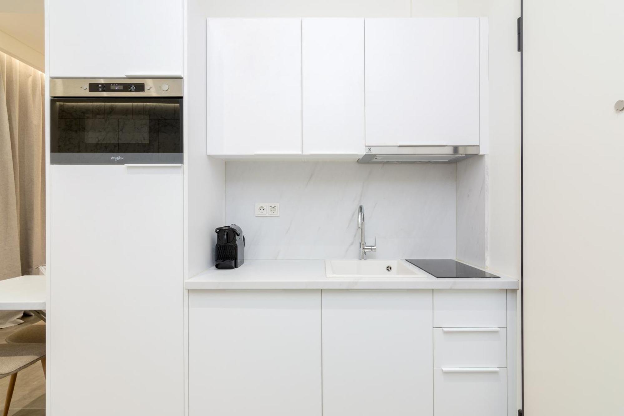Apartment Socrates Fully Equipped With Unique Design