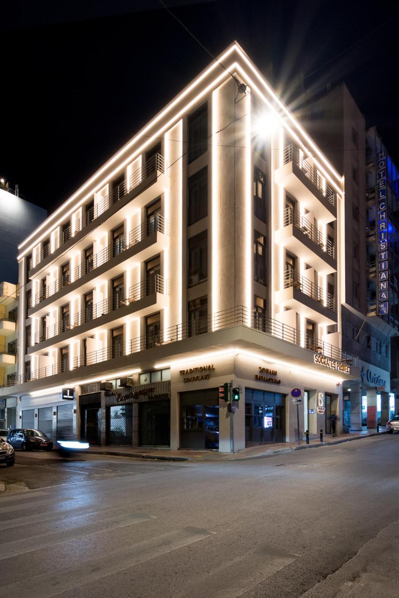 Socrates Fully Equipped With Unique Design Apartment