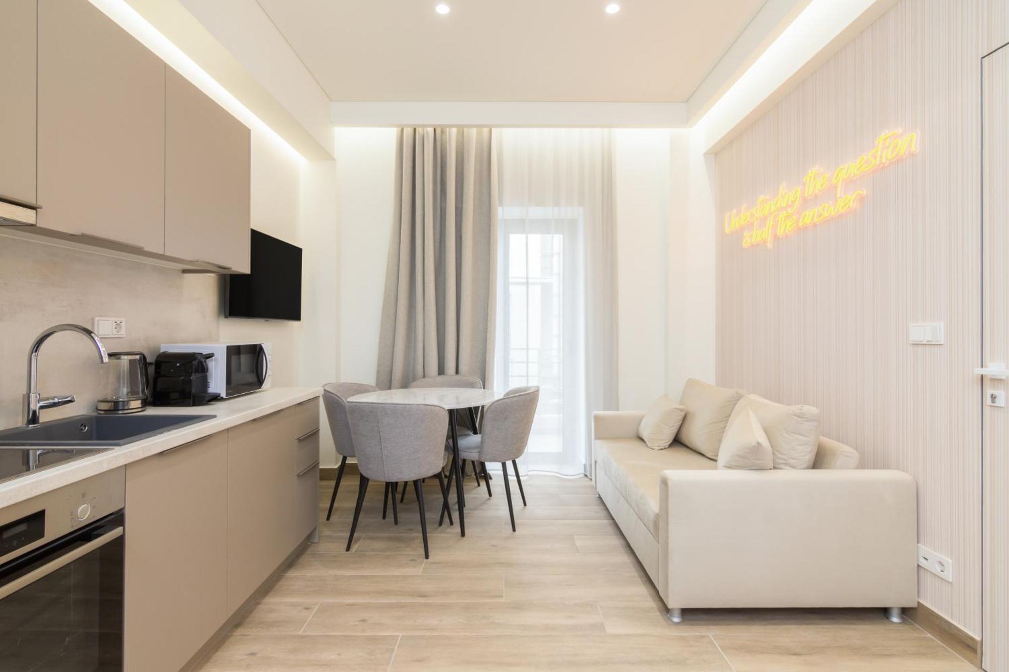 Socrates Fully Equipped With Unique Design Apartment *