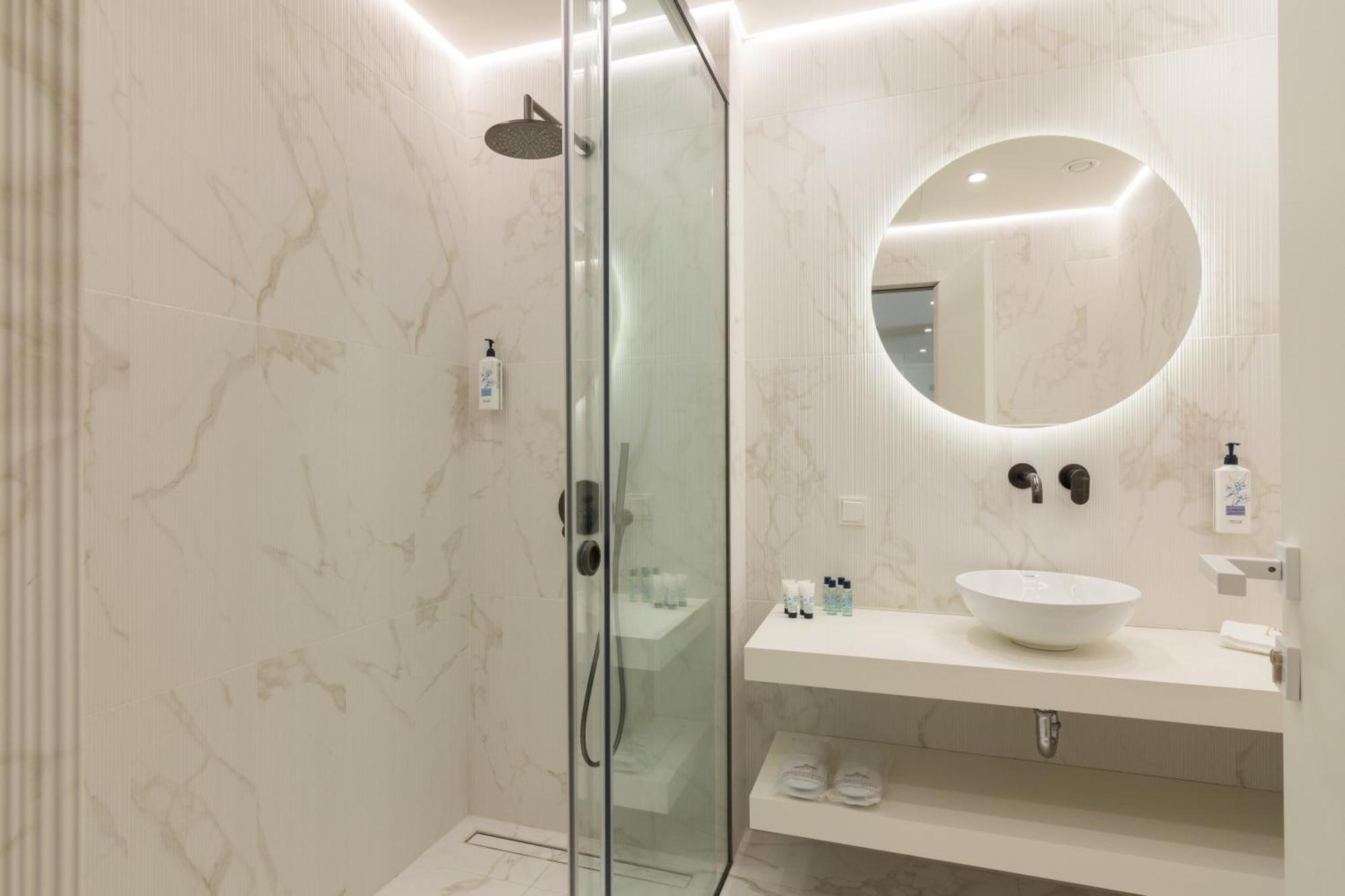 Socrates Fully Equipped With Unique Design Appartement